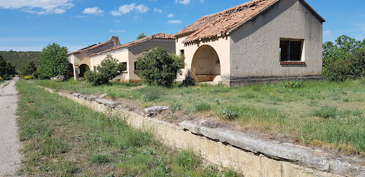 Valdeltormo train station