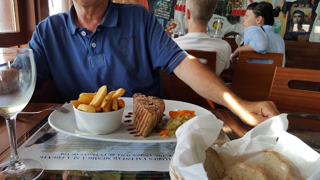Taberna de Pim, Restauração Lda.