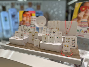 Photo n°2 de E.Leclerc Manège À Bijoux à Outreau (Boutique d'articles de mariage)