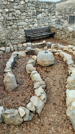 Tutt'intorno - Labirinto Meditativo - istallazione di Land Art