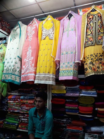 Photos of জাকির মিয়াজি রুজিনা কলত ষ্টোর