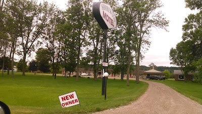 Photos of Shorewood Motel