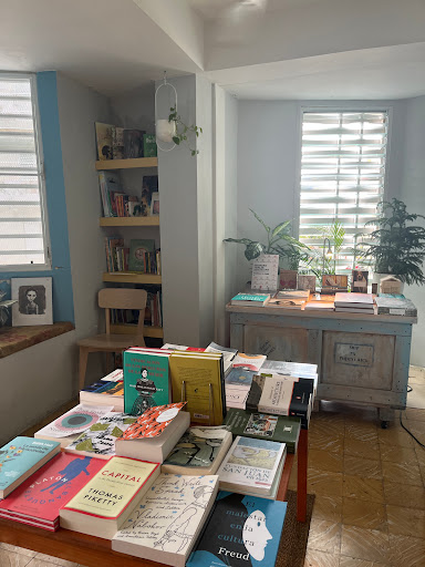 Librería La Esquina - Thumbnail