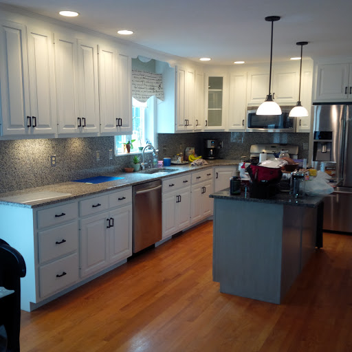 Gagnon Cabinet Refinishing
