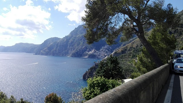 Africana Famous Club