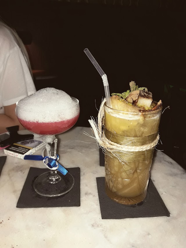 Collage Art & Cocktail Social Club