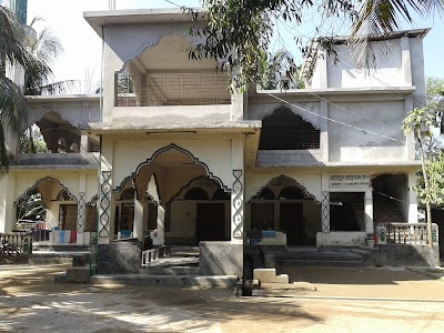 Photos of Al-jamiatul Islamia Jannatul Atfal & Masjid
