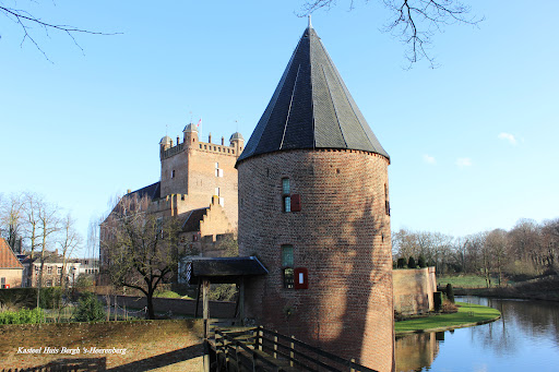 Kasteel Huis Bergh - Thumbnail