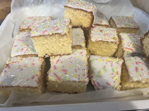 The Baking Builder - Visual