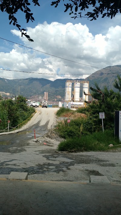 Photos of Cemex Planta Bello