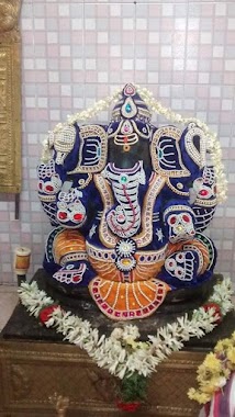 Sri Kathiresan Hindu Temple Pussellawa, Author: P Puwanesh