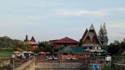 Photos of PELABUHAN FERRY KMP TAO TOBA TOMOK