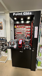 Photo n°10 de Maux Matériaux – Tout Faire à Châlus (Fournisseur de fenêtres)