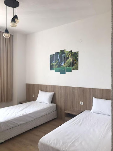 улица „Гюмюрджинска“ №79, 6819 Момчилград