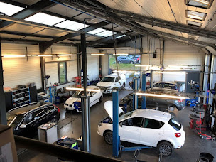 Photo n°3 de AD Garage Expert JB AUTOMOBILES à Nébouzat (Atelier de réparation automobile)