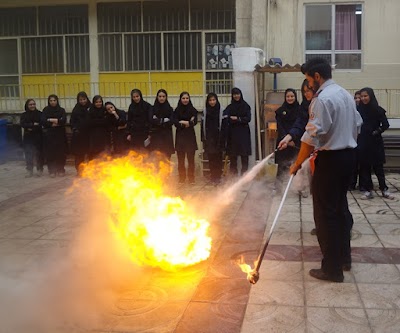 Photos of مجتمع آموزشی دخترانه غیردولتی دانشفر