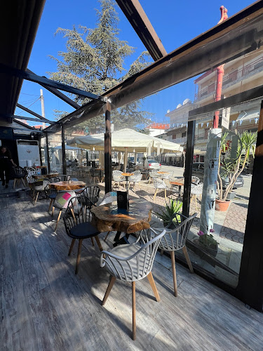 Unnamed Road, Νεάπολη 500 01