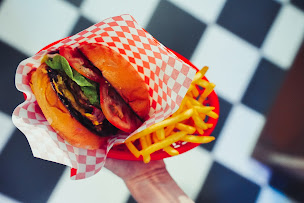 Photo n°54 de Numéro 10 à Paris (Tatoueur)