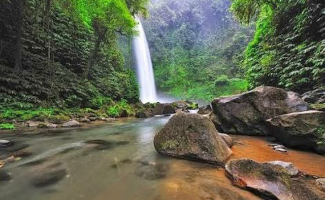 Air Terjun Nungnung