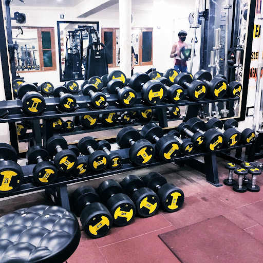 IRON PARADISE UNISEX FITNESS CENTER