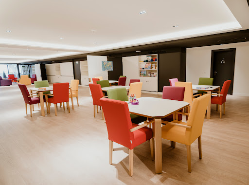 REFORMS AND INTERIOR DESIGN: ALICIA TABLE