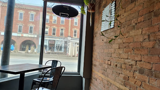 Euphoria Orangeville, Smoothies, Eats, Coffee & Treats - Thumbnail