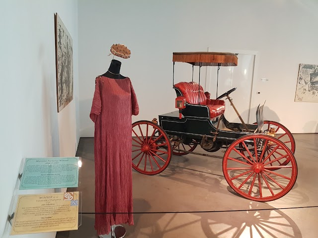 Museo Automovilístico y de la Moda