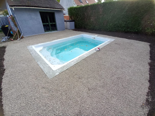 Photo de VALOIS PISCINES & SPAS à Eppeville (80400)