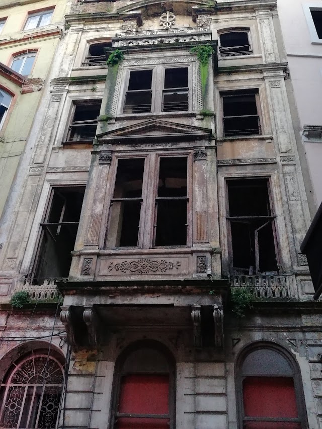 Asmalı Mescit Mahallesi