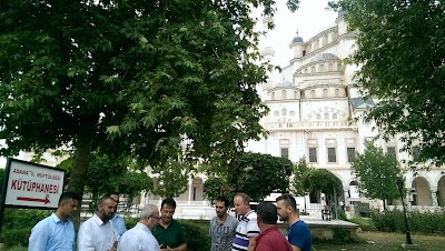 Photos of Adana İl Halk K&uuml;t&uuml;phanesi