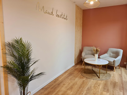 Maud Institut | Facialiste | Yoga du visage | Drainage lymphatique Renata França | Kobido