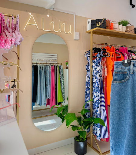 ALuu’Clothes - Visual