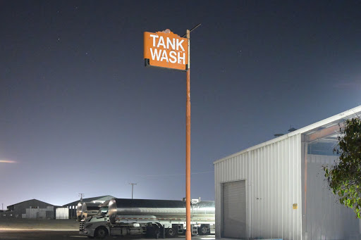 Red's 99 Tank Wash