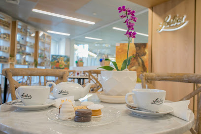 Larbos Café