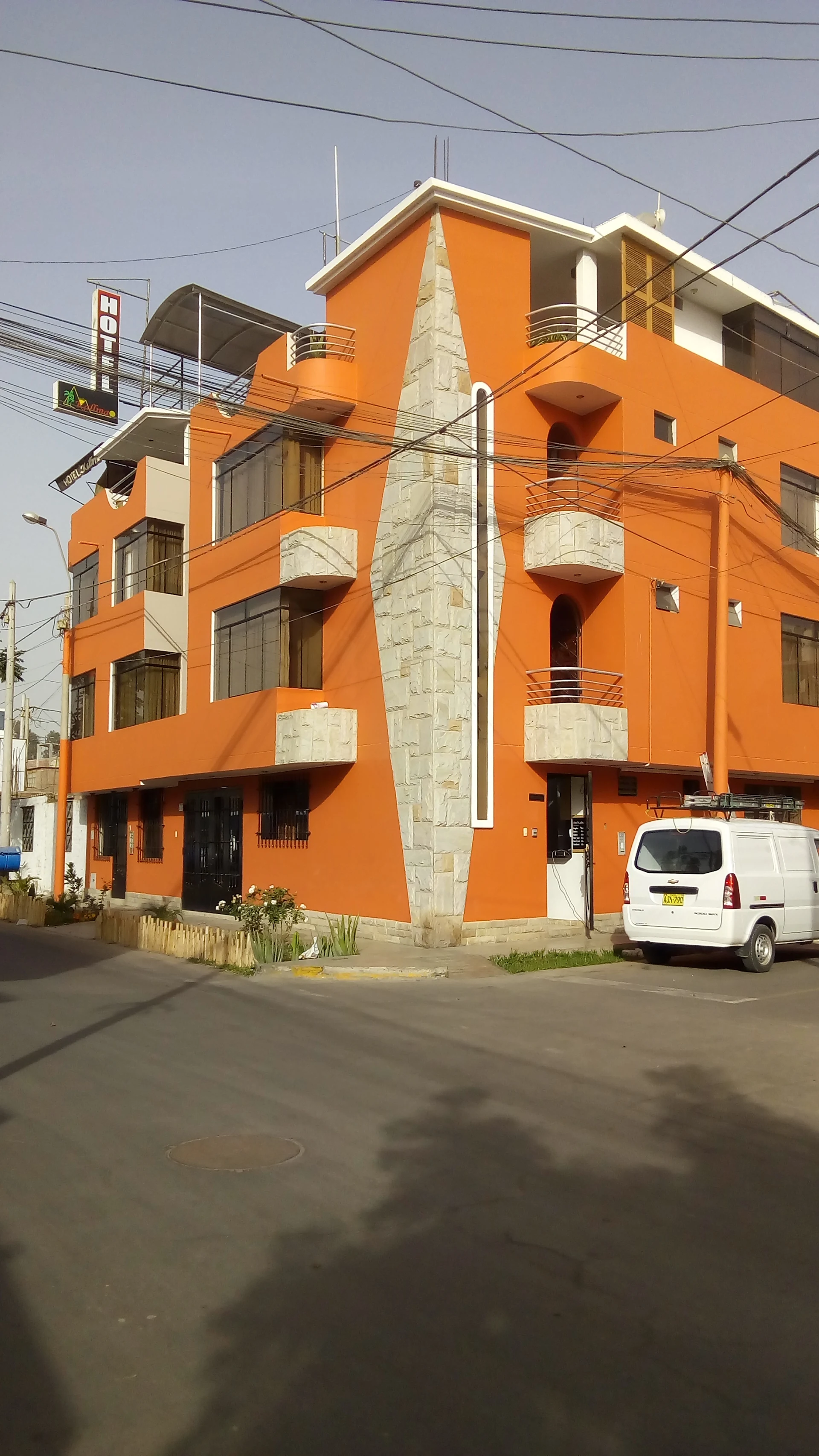HOTEL KALLMA / Hoteles en Ica