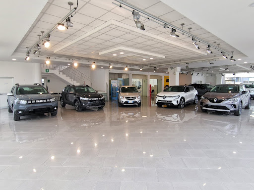 Autoplanet - Officina autorizzata Renault e Dacia - Officina rhiag multimarca - Vendita auto nuove ed usate Gallery - Italy