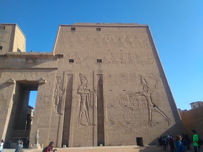 Photos of الجنينة والشباك