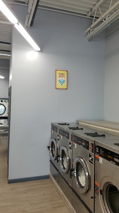 24 Hour Laundromat