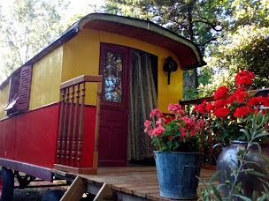 Photo n°17 de Roulotte Tzigane Drôme: Lorette à Marsanne (Location de cottage)