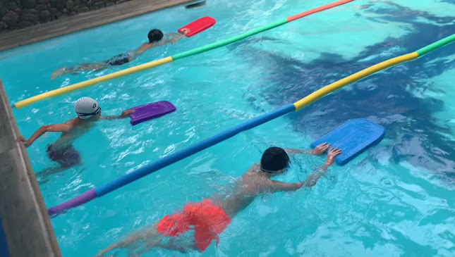 Horarios de AQUASPLASH, Piscinas & Spa