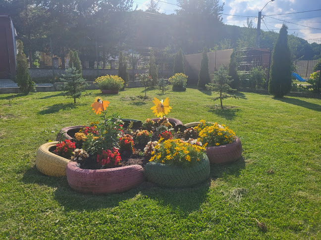 Strada Bisericii 4, Bascov 117045