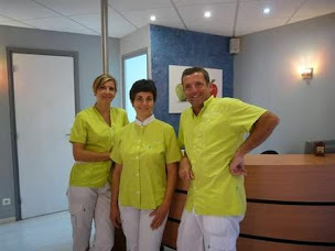 Photo n°3 de Dr Frank Wattinne à La Ciotat (Dentiste)