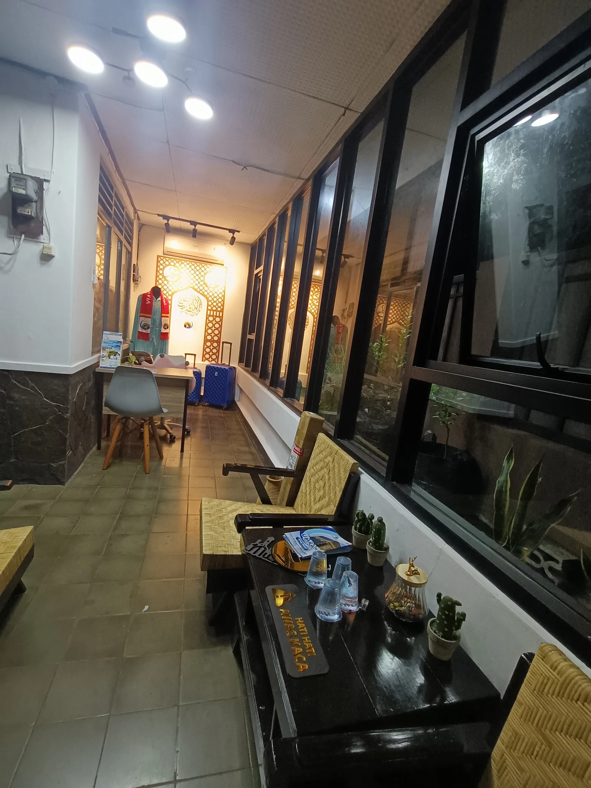 (BIRO HAJI & UMROH MURAH BERKUALITAS) VIANZO AMANAH TOUR KLATEN
