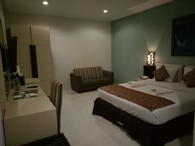 Photos of d'Green Kayon Airport Hotel