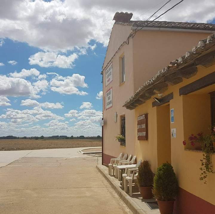 Los Canarios Albergue — photo 17