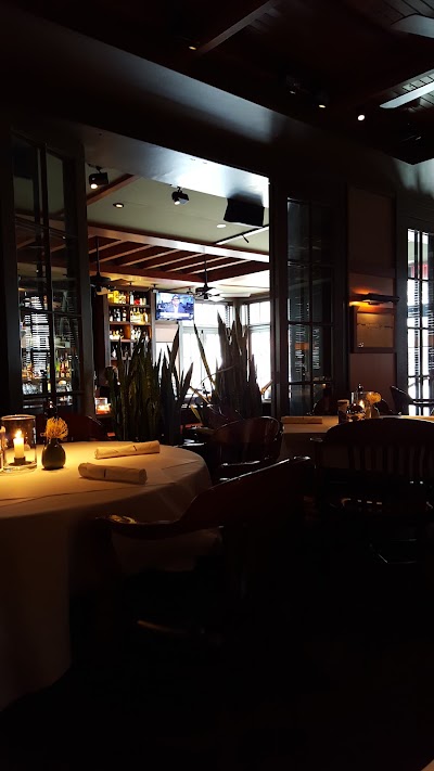 Photos of East Hampton Grill
