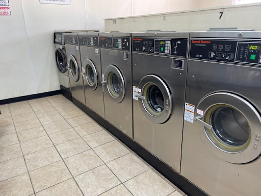 Keno's Laundry - Visual