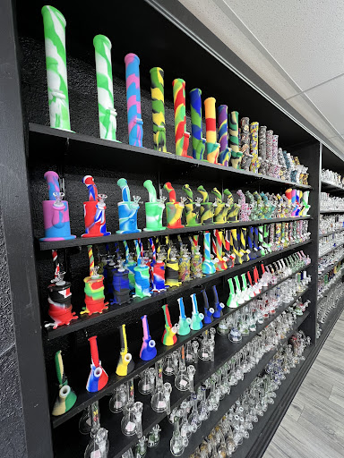 Urban Konnection Smoke Shop & Vape Shop - Thumbnail