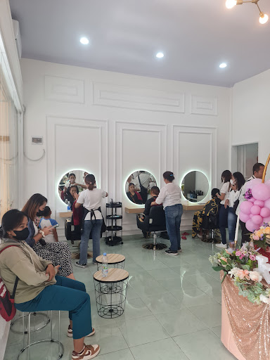 Jim Salon Beauty Bar