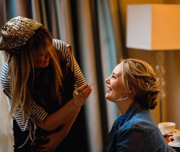 Alison Martin Hair & Make-up - Event Planner